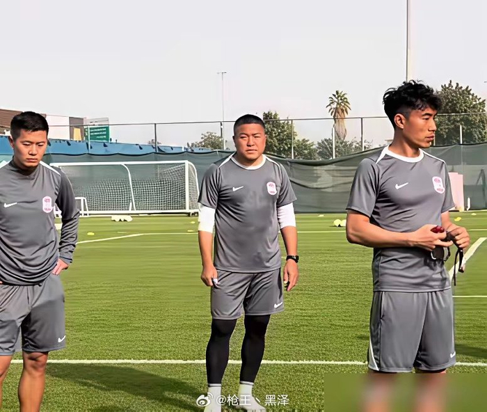 乐鱼中国体育-郑智率西海岸队迪拜苦练,球员称比广州训练更狠|广州恒大|中国男足|黄博文|广州队|梅方_新浪新闻